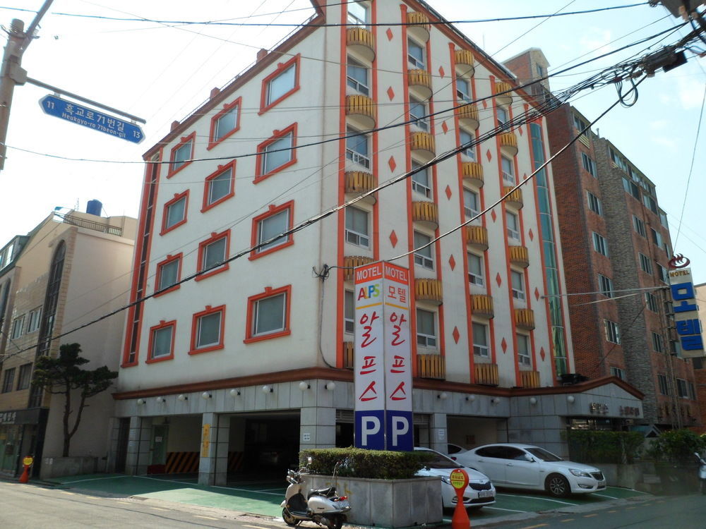 Alps Motel Busan Exteriör bild